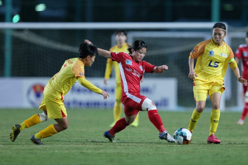 Đội tuyển bóng đá nữ Việt Nam đã tỏa sáng tại giải đấu bóng đá nữ hấp dẫn này. Xem hình ảnh để chiêm ngưỡng sự nỗ lực, tài năng của các cô gái và tận hưởng những giây phút đầy cảm xúc.