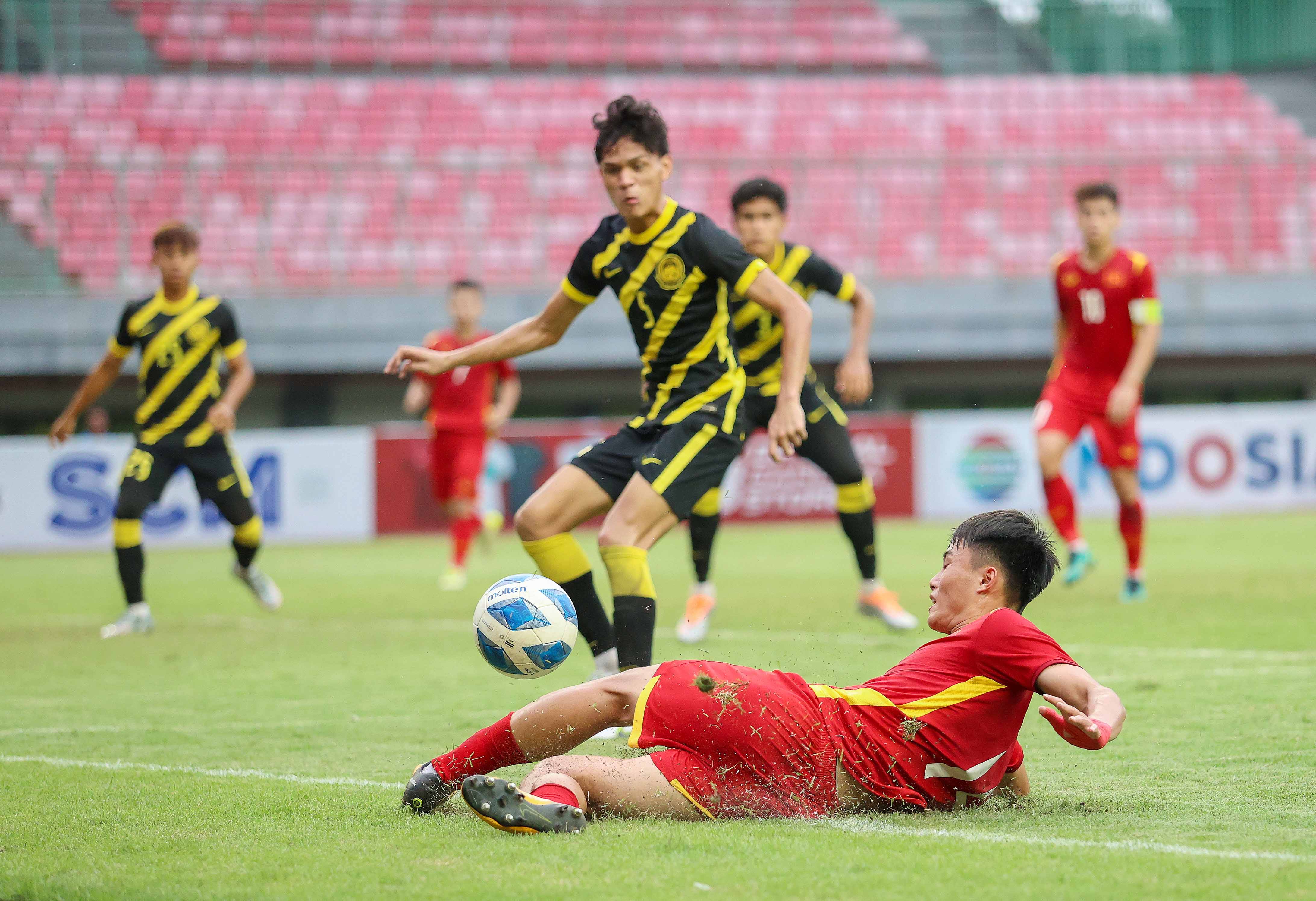Thua đậm U19 Malaysia, U19 Việt Nam mất vé vào chung kết U19 Đông Nam Á 2022 - Ảnh 9.