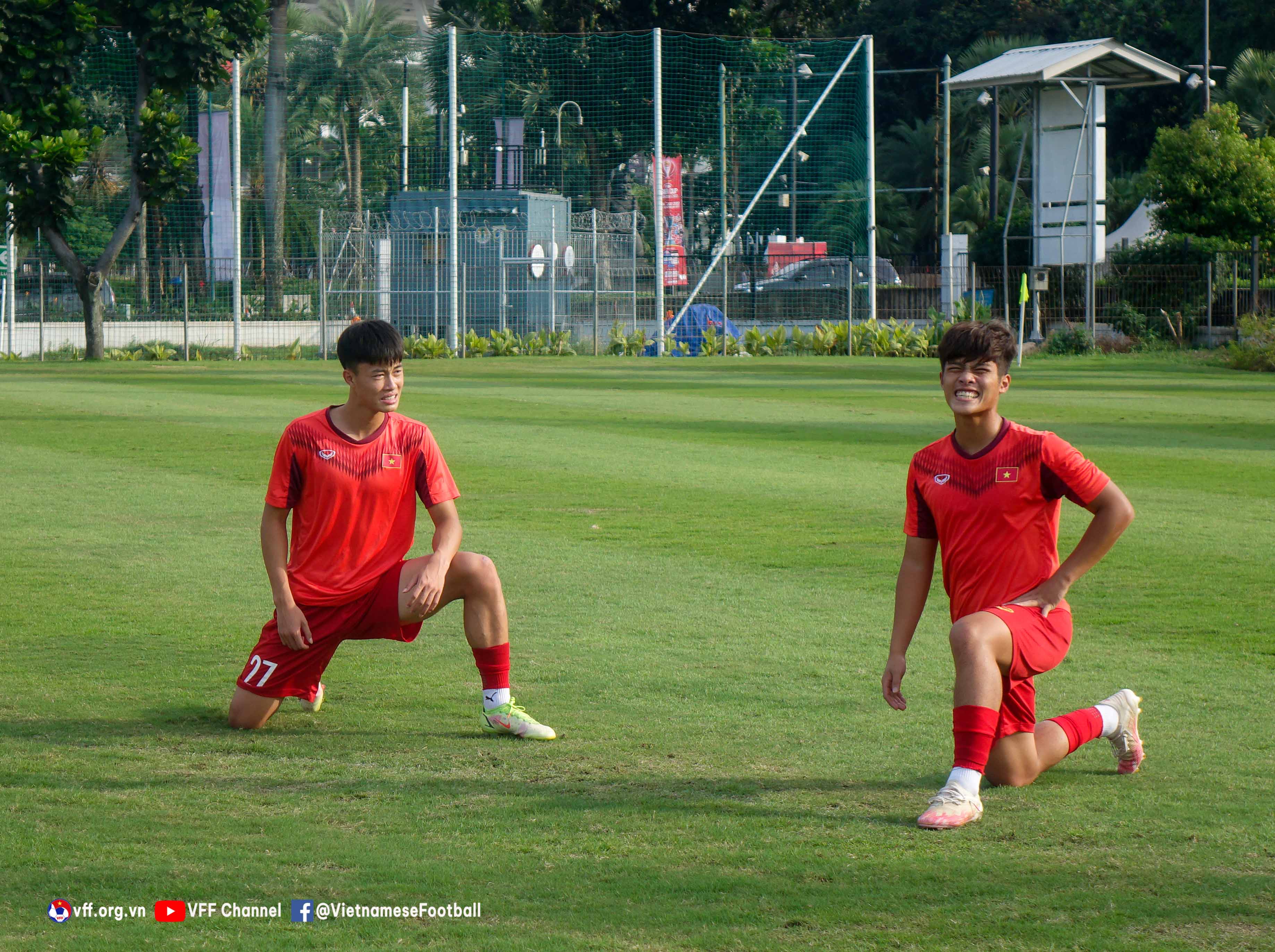 Trút bỏ tâm lý nặng nề, U19 Việt Nam hướng đến trận tranh hạng Ba tại Giải U19 Đông Nam Á 2022 - Ảnh 4.