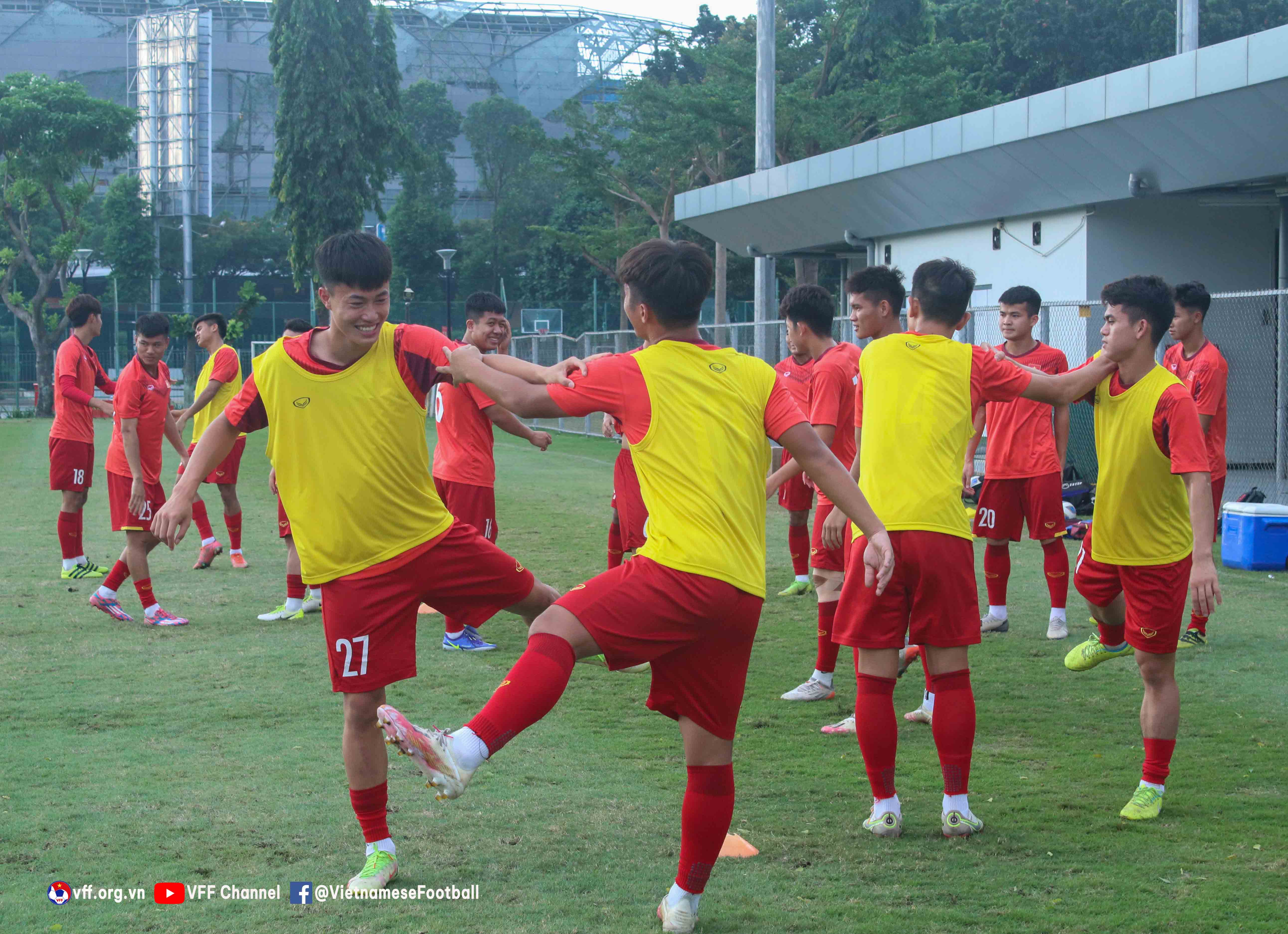 Indonesia tăng cường an ninh, an toàn trước vòng bán kết, ĐT U19 Việt Nam sẵn sàng cho trận gặp Malaysia - Ảnh 2.