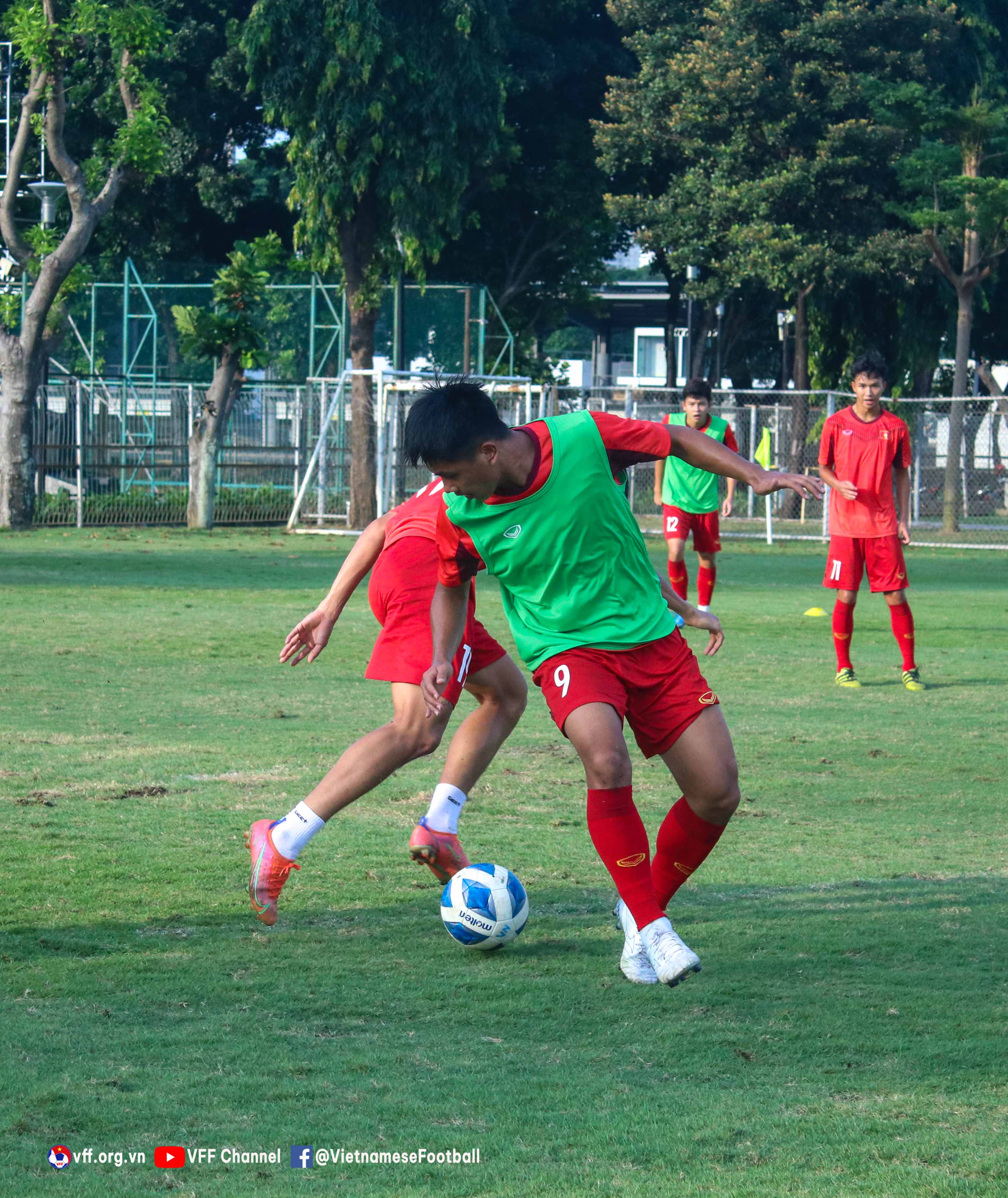 Trút bỏ tâm lý nặng nề, U19 Việt Nam hướng đến trận tranh hạng Ba tại Giải U19 Đông Nam Á 2022 - Ảnh 17.
