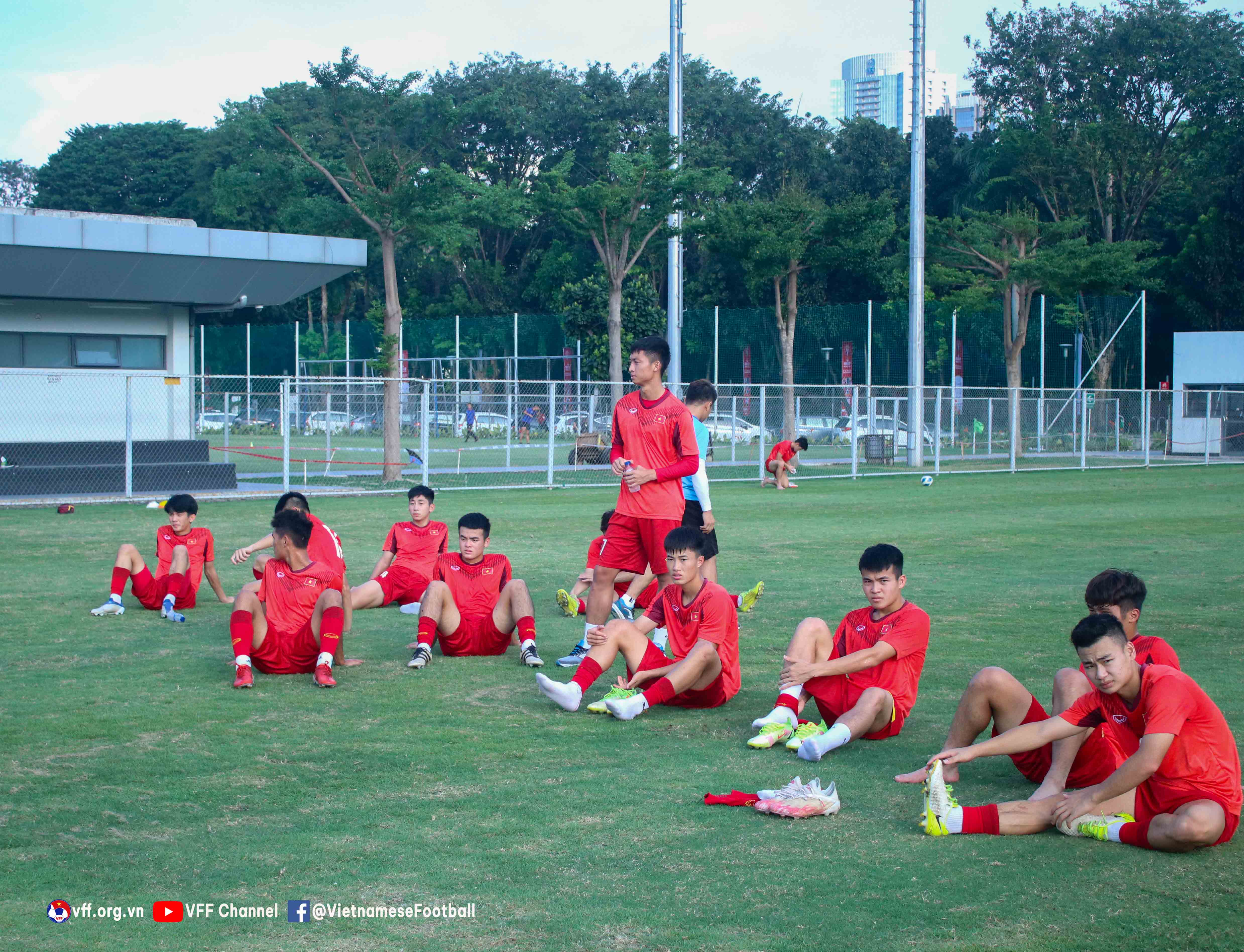 Trút bỏ tâm lý nặng nề, U19 Việt Nam hướng đến trận tranh hạng Ba tại Giải U19 Đông Nam Á 2022 - Ảnh 20.