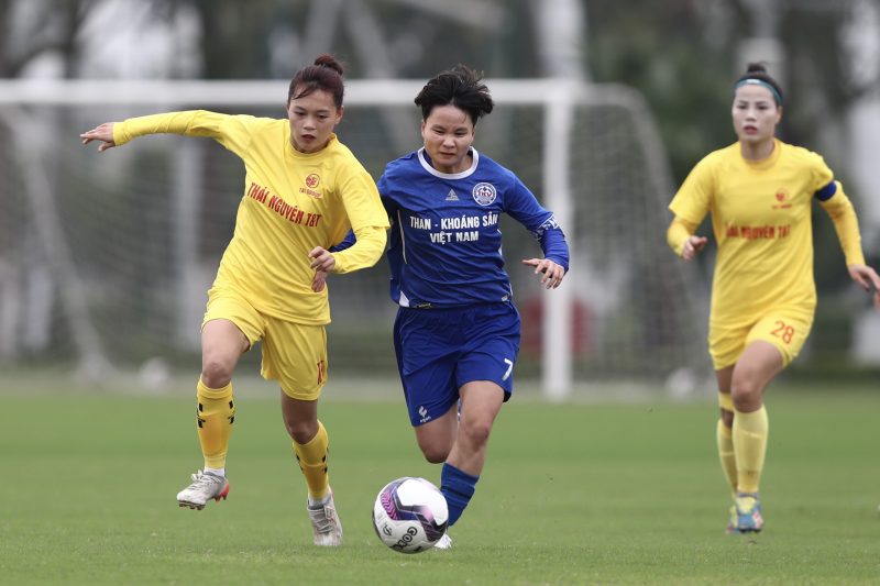 Giải bóng đá nữ Cúp quốc gia 2023 | Thái Nguyên T&T, Hà Nội I và TP Hồ Chí Minh có chiến thắng đầu tay - Ảnh 2.
