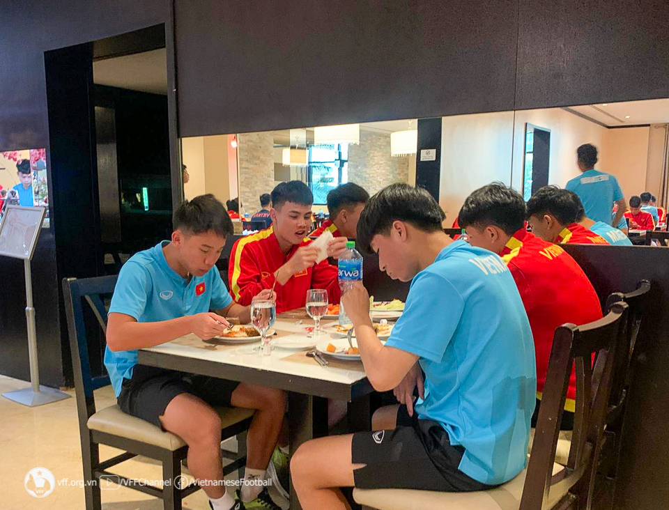 U20 Việt Nam sẵn sàng cho trận giao hữu quan trọng với Dubai City FC - Ảnh 3.