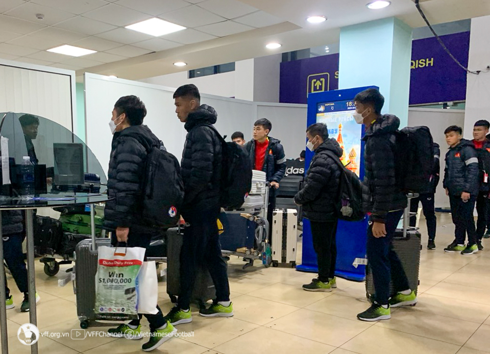 ĐT U20 Việt Nam đã đến Uzbekistan, sẵn sàng bước vào đấu trường châu lục  - Ảnh 1.