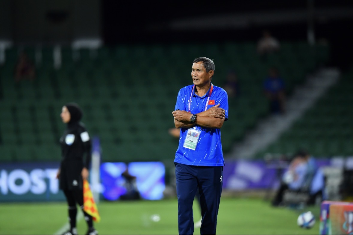 ĐT Việt Nam tiến th&ecirc;m 1 bước đến World Cup, HLV Mai Đức Chung n&oacute;i thẳng vấn đề ở trận thắng Ấn Độ